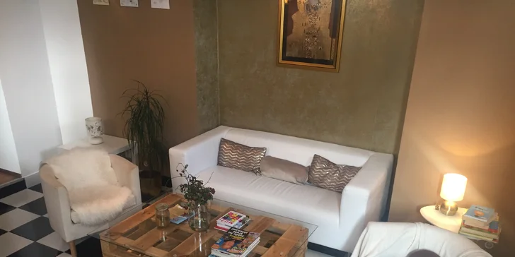 Nový set nebo doplnění prodloužených řas objemovou metodou