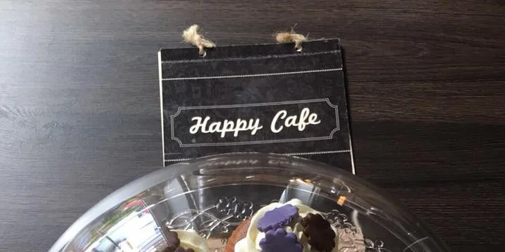 Dvě kávy a případně i dva domácí zákusky v Happy Café
