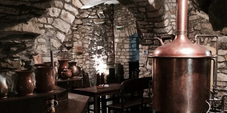Pořádná hostina pro 2 osoby s neomezenou konzumací piva nebo s 0,5 l vína