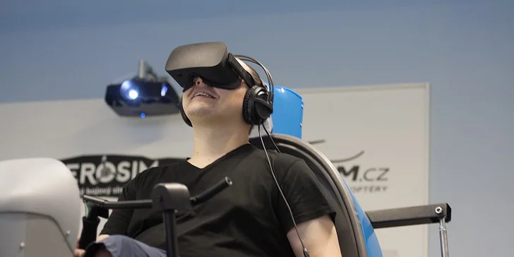 Staň se pilotem helikoptéry: Plně pohyblivý simulátor s 3D brýlemi