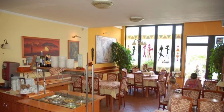 Restaurant U Lemura vás zve ke stolu.