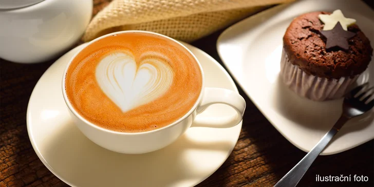 Dvě kávy a případně i dva domácí zákusky v Happy Café
