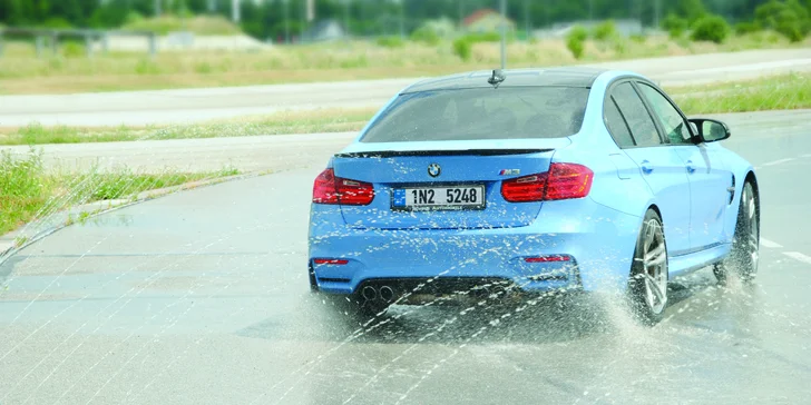 Škola bezpečné jízdy na nově otevřeném nejmodernějším polygonu v Evropě