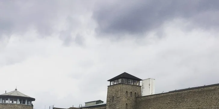 Návštěva koncentračního tábora Mauthausen včetně cesty po tzv. schodech smrti