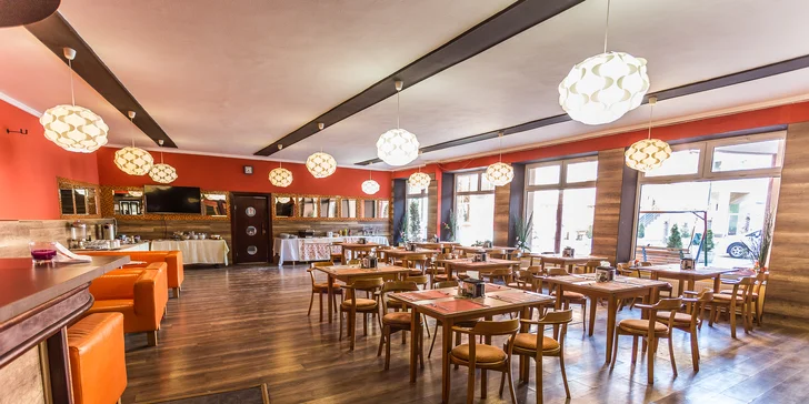 Romantický pobyt v Piešťanech s privátním wellness, snídaní a lahví vína