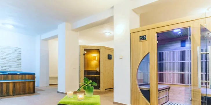 Báječný relax ve dvou včetně snídaně, wellness i láhve vína