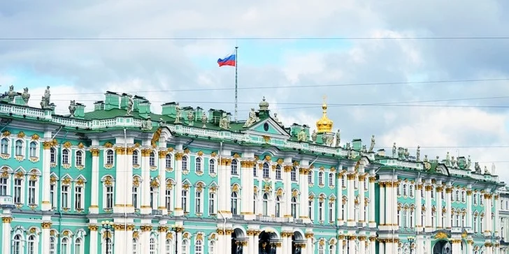 Dubnový letecký zájezd do Petrohradu včetně 3 nocí v hotelu se snídaní