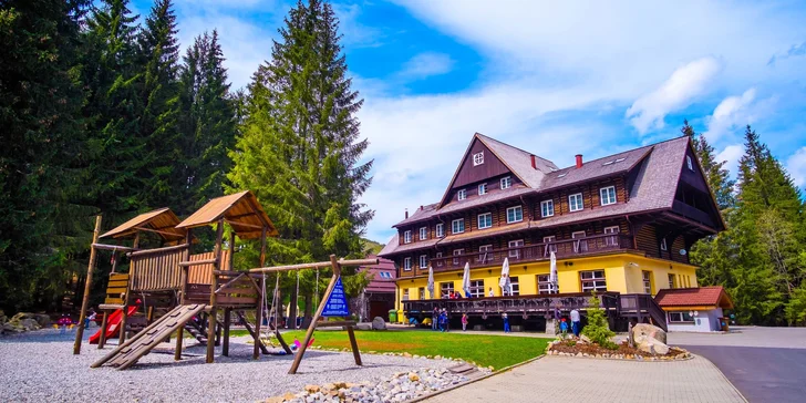 Horský hotel v Jasnej na brehu Vrbického plesa s neobmedzeným wellness a stravou