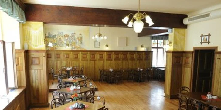 63 Kč za osvěžující trojkombinaci kávy, domácího koláče a vody. Dejte si stylovou pauzičku ve Švejk restaurantu " U Pětatřicátníků" se slevou 50 %.