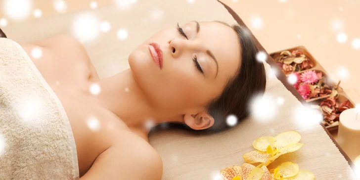 Parádní relax s medovou, aromaterapeutickou nebo thajskou masáží