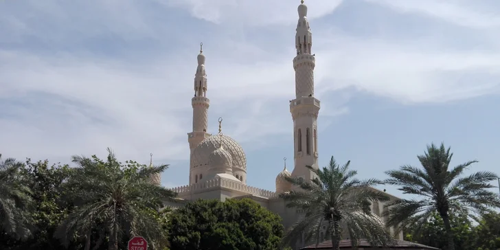 Letecky do Dubaje s možnou návštěvou Abu Dhabí i výstavy EXPO Dubai 2020: 4 noci v hotelu se snídaní