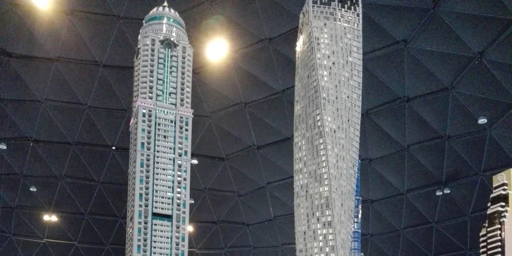 Letecky do Dubaje s možnou návštěvou Abu Dhabí: 4 noci v hotelu se snídaní