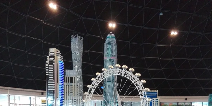 Letecky do Dubaje s možnou návštěvou Abu Dhabí: 4 noci v hotelu se snídaní