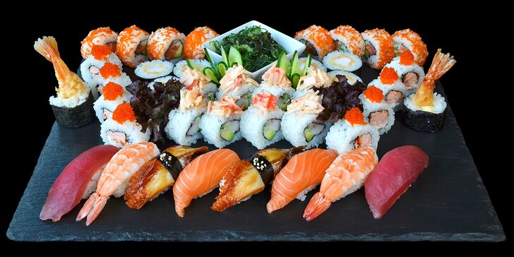 Gurmánské sushi sety v luxusní restauraci Sakura Sushi