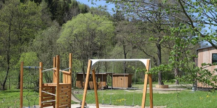Pohodové jaro v Jeseníkách: pokoj nebo apartmán, privátní sauna i sklípek