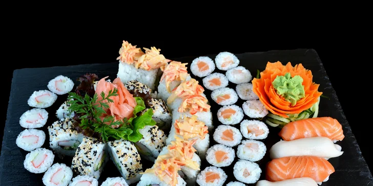 Gurmánské sushi sety v luxusní restauraci Sakura Sushi