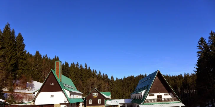 Povánoční odpočinek v kouzelných Beskydech: snídaně, sauna i billiard