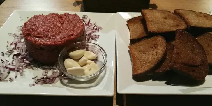 Masové hody: 300 nebo 500 gramů hovězího tataráku z české svíčkové
