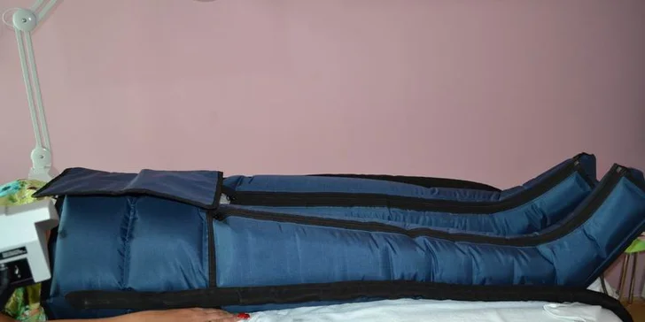 Kompletní přístrojová lymfodrenáž včetně ručního uvolnění uzlin