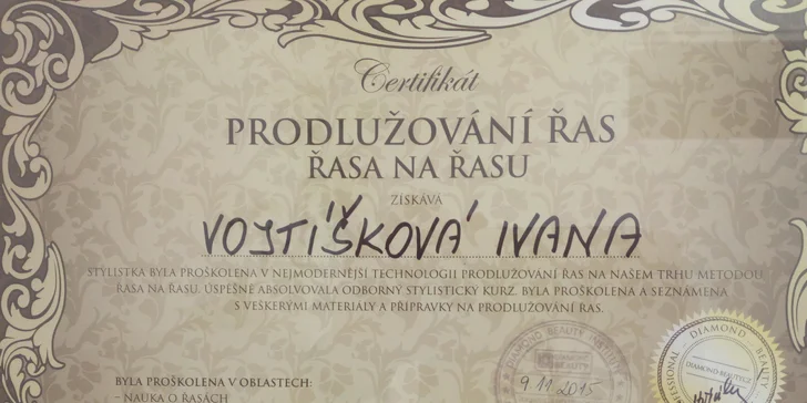 Kosmetické ošetření obličeje a dekoltu včetně masáže a ultrazvuku