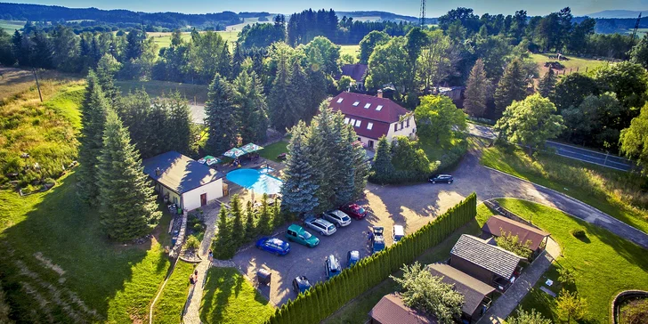 Tři dny v podhůří Krkonoš: večeře, wellness, sport a Dvůr Králové na dosah