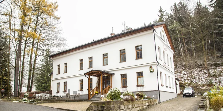 Pobyt se skvělým jídlem v útulném rodinném hotelu v Jizerských horách