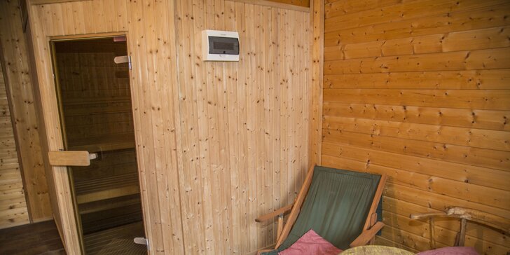 Krkonošská paráda: hotel v Rokytnici s polopenzí, saunou a kartou slev