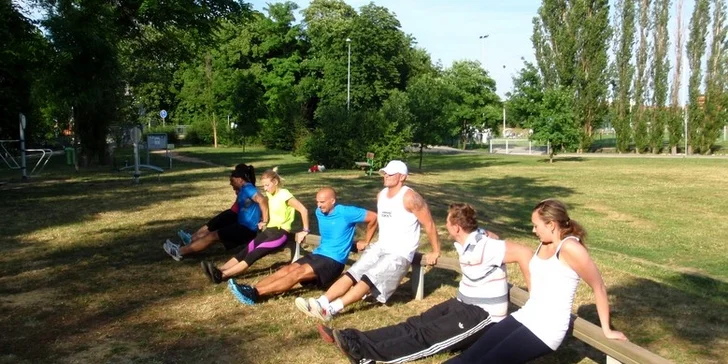 10 účinných venkovních tréninků Hammer Strength