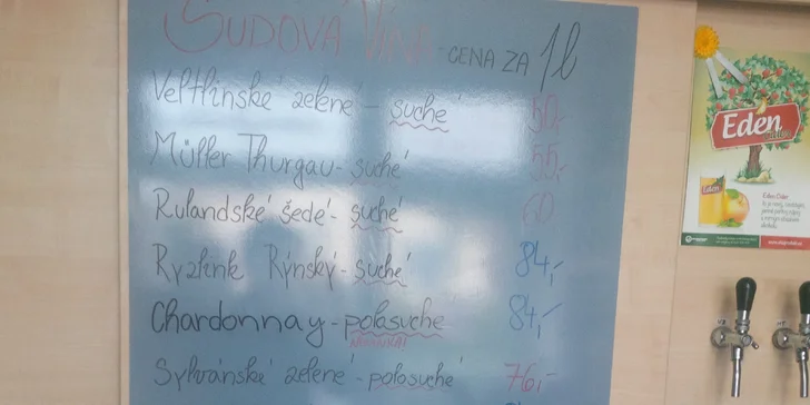 Ochutnejte klenoty jižní Moravy: 4 litry bílého nebo červeného vína