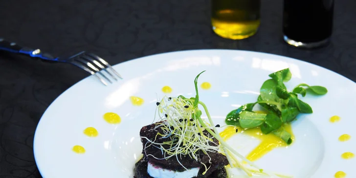 Degustační menu pro dva se čtyřmi chody a výhledem na Brno