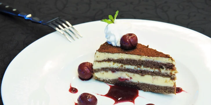 Degustační menu pro dva se čtyřmi chody a výhledem na Brno