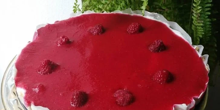 Ovocný nepečený cheesecake s pravým mascarpone