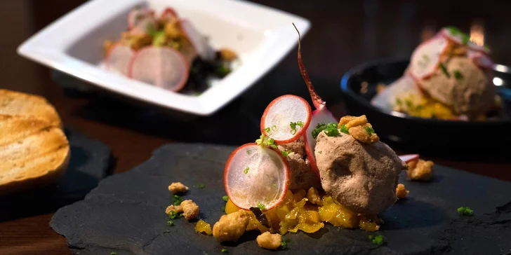 Delikátní gastronomie, co má renomé: 5chodové menu pro dva s vínem či bez