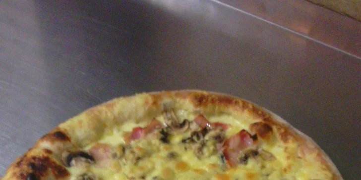 Dvě velké pizzy s osobním odběrem v Pizza Sprint