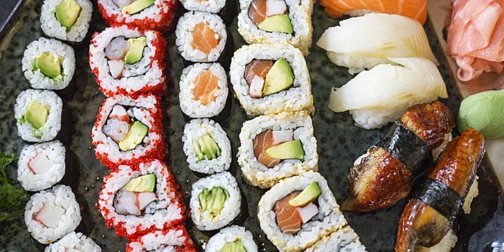 Ochutnejte sečuánskou kuchyni: degustační sushi menu ve Slovanském domě