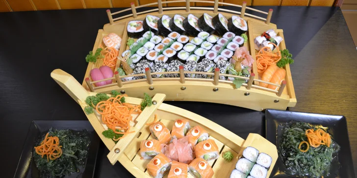 Asie ve Vršovicích: 4 sushi sety s polévkami miso, závitky nebo saláty wakame