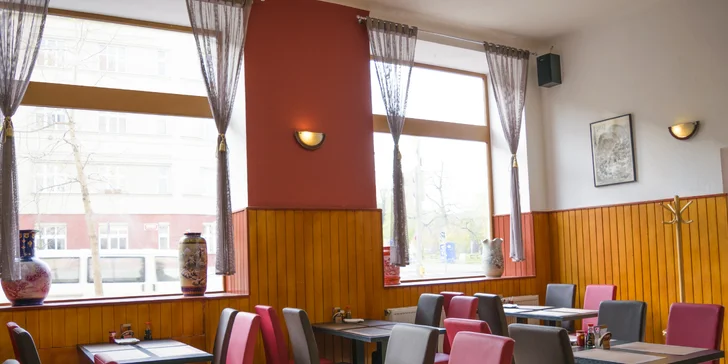 24–72 ks sushi třeba i s miso polévkou, wakame salátem a minizávitky