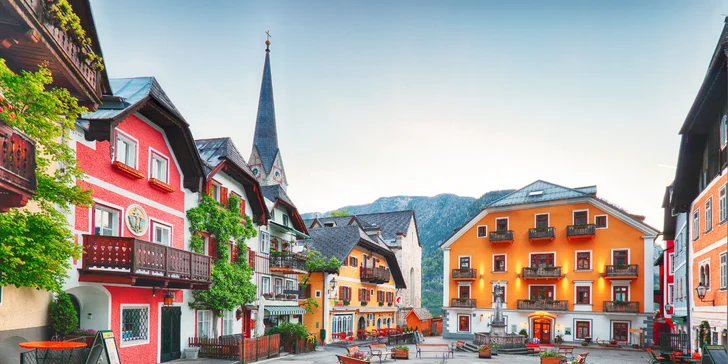 1denní výlet po perlách Solné komory: Hallstatt, Wolfgangsee a Schafberg, doprava tam i zpět