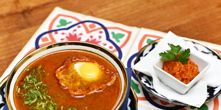 Neznámý Uzbekistán: čtyřchodové menu s telecí polévkou, pilafem i dezertem