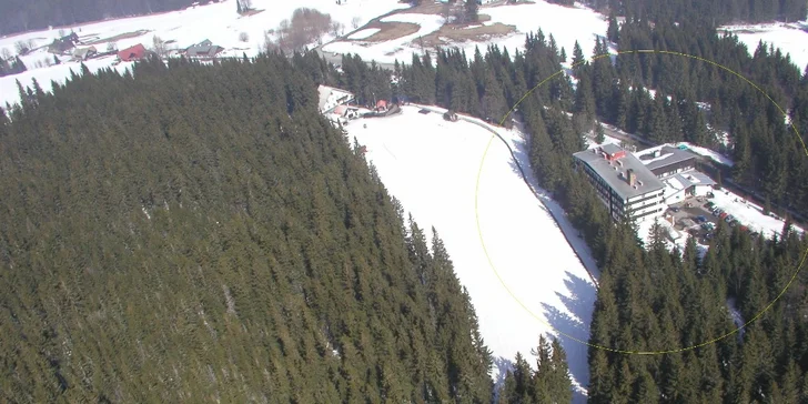 Šumava lyžmo: prosté ubytování na Churáni v těsné blízkosti lyžařských tras