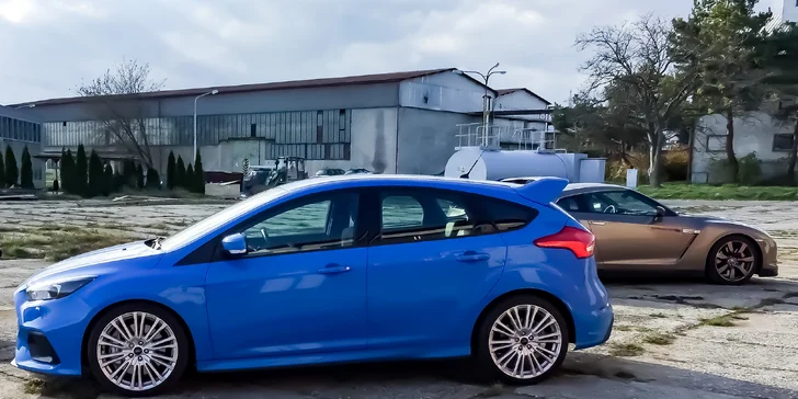 30 min. jízdy bez instruktora v supersportu Ford Focus RS nebo Nissan GT-R