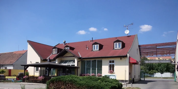 Zlínsko zblízka: Pobyt na Moravě pro 2 se snídaní nebo polopenzí