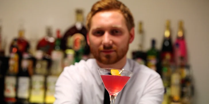 Kromě receptů se dozvíte zajímavosti i o daném alkoholu, jeho historii a výrobě. 