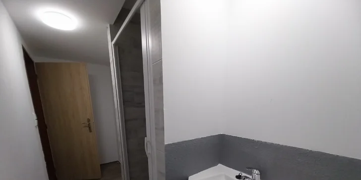Apt. 3
