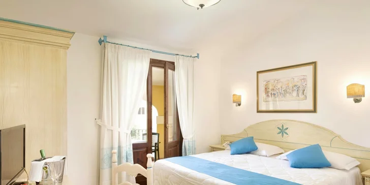 Ve 4* hotelu Sentido Orosei Beach na vás čeká 2lůžkový pokoj.