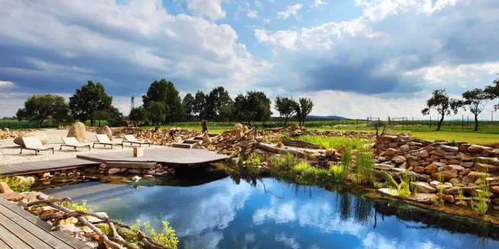 Selské baroko na vlastní kůži: romantický pobyt s polopenzí a wellness