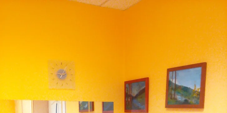 Relaxační masáž zad a šíje vonnými oleji nevidomým masérem
