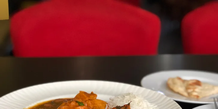 Oběd, po kterém rozhodně nebudete mít hlad: all you can eat v indické restauraci