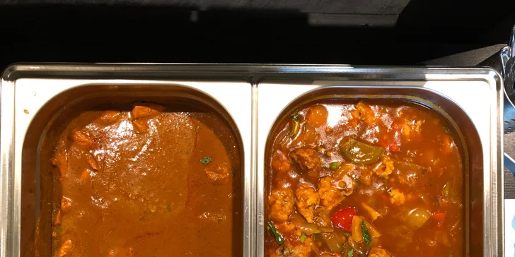 Oběd, po kterém rozhodně nebudete mít hlad: all you can eat v indické restauraci