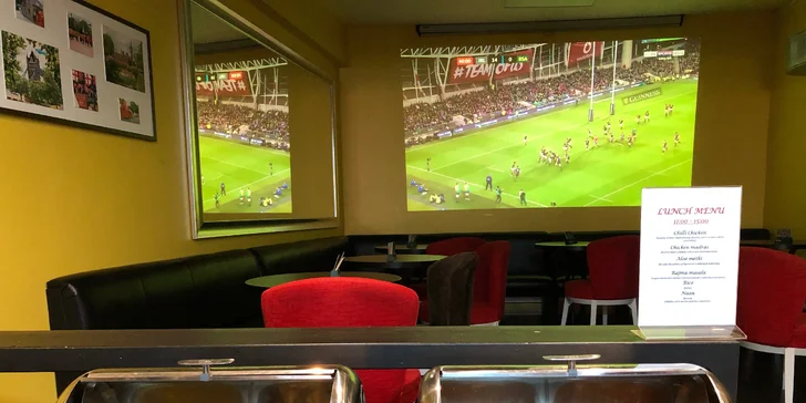 Oběd, po kterém rozhodně nebudete mít hlad: all you can eat v indické restauraci